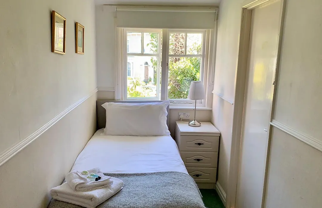 Seaclyffe Hotel Ltd-1